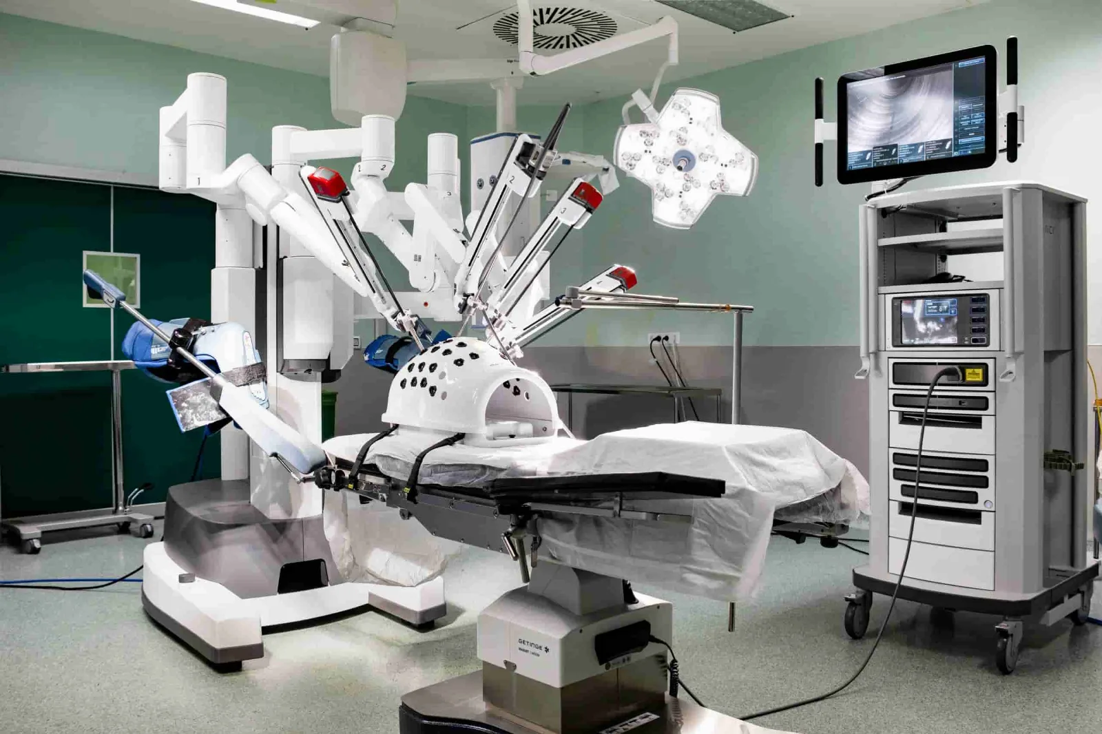 La revolución de la cirugía robótica y su impacto en la medicina moderna.