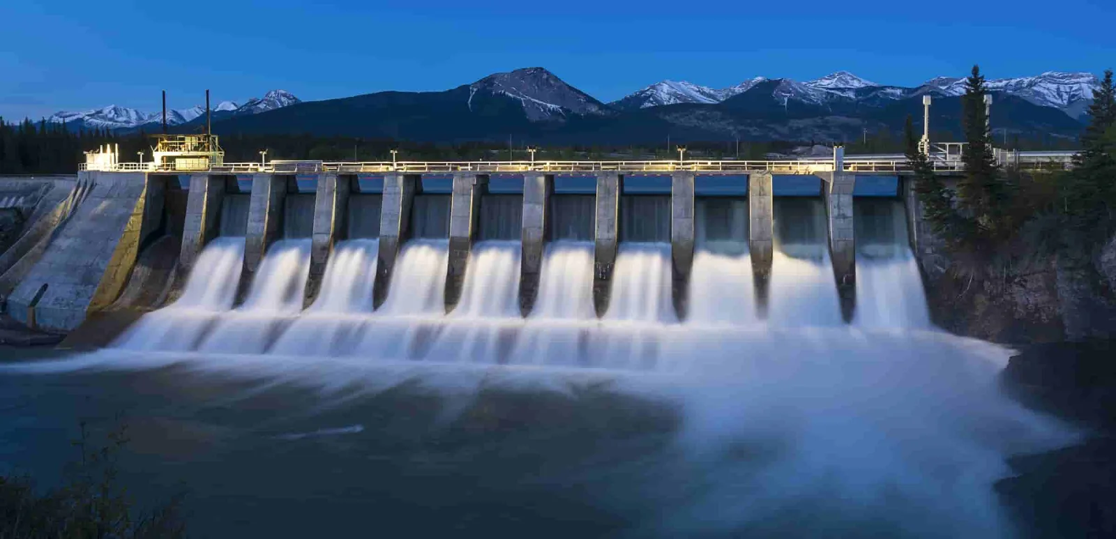 La revolución de la energía hidroeléctrica y su contribución a la energía renovable.
